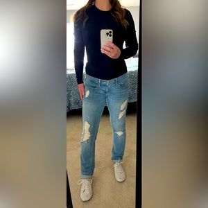 Hollister Low-rise distressed jeans, light wash, slim leg. Size 26.